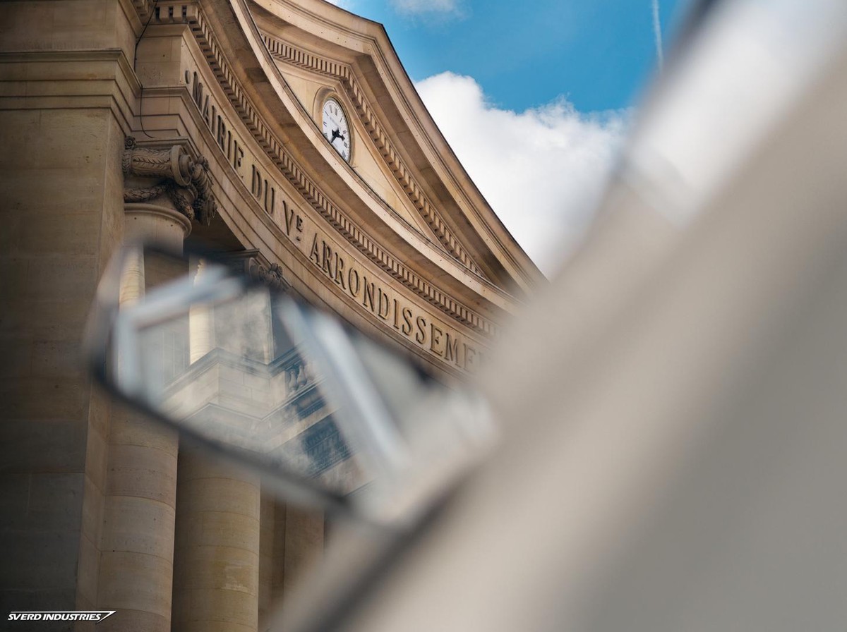 Mairie du Ve Arrondissement: A Reflection of Time